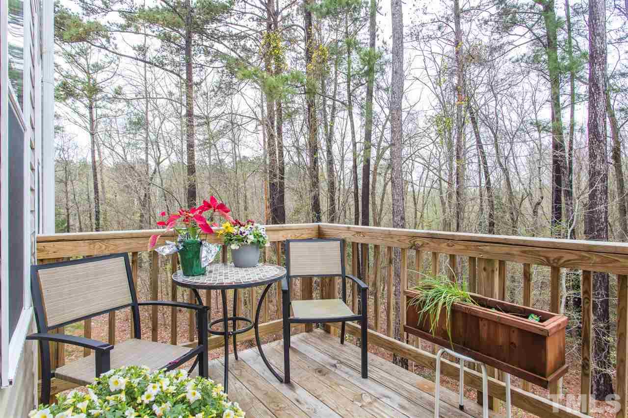 4810 Landover Bluff Way Raleigh, NC 27616 - Photo 4 of 26 Gallery Image 4