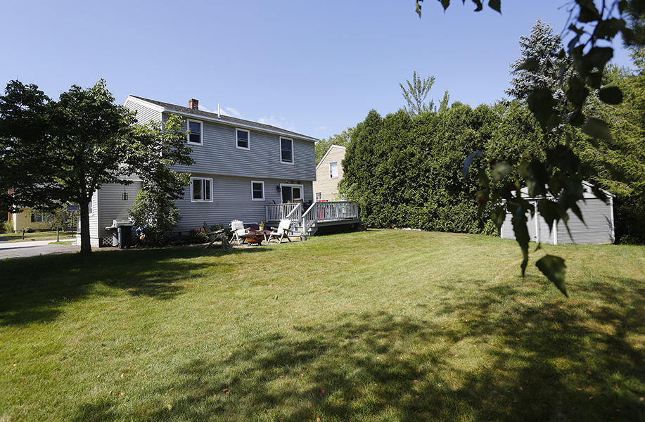 45 Label Avenue Portland, ME 04103 - Photo 6 of 32 6w