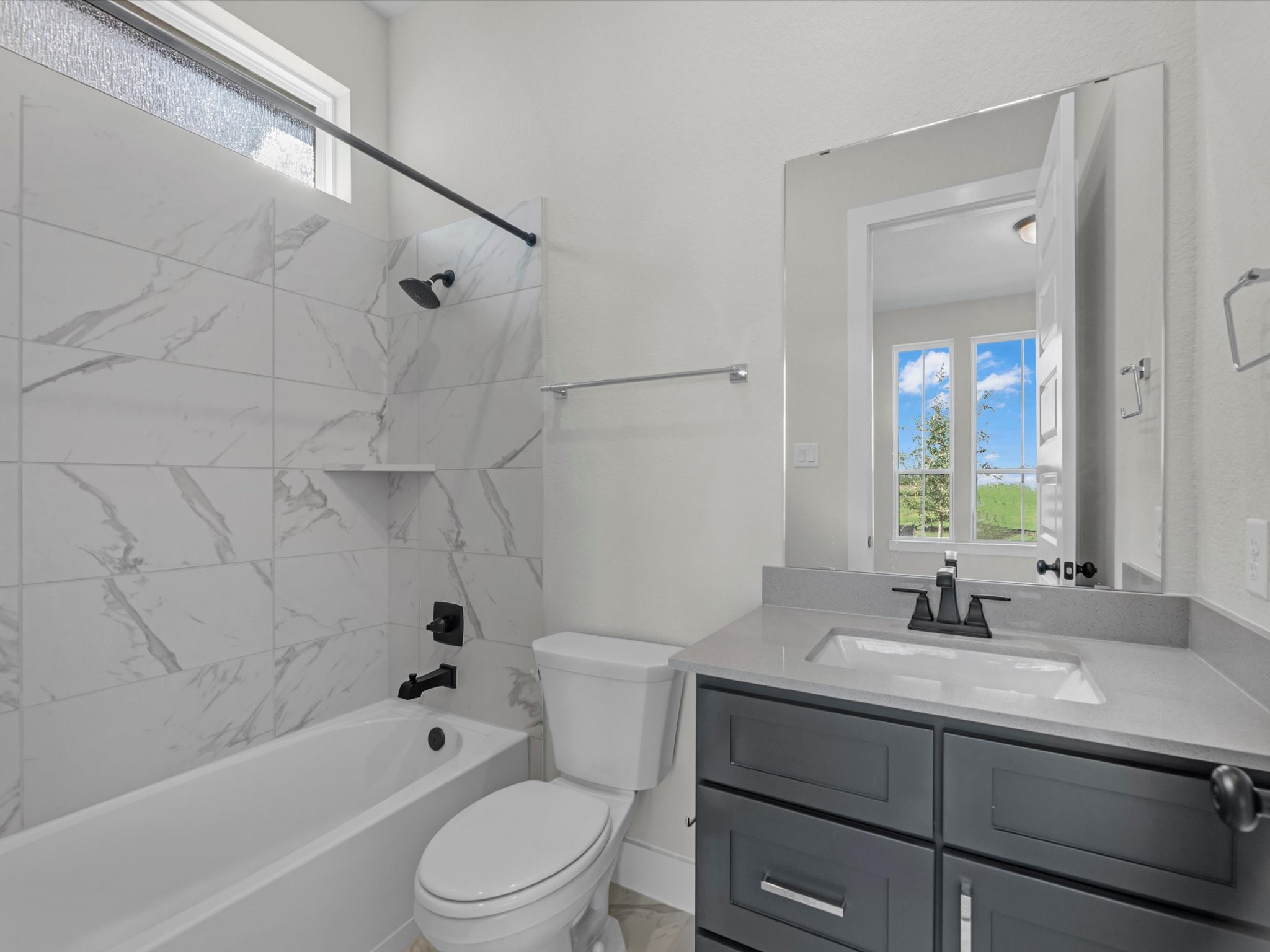 11934 Golden Cove Rosharon, TX 77583 - Photo 10 of 41 Gallery Image 10