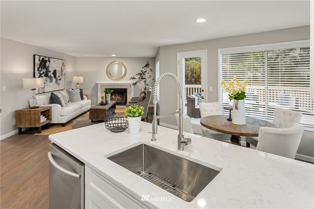 $1,310,000 | 23702 Northeast 25th Way, Sammamish, WA 98074