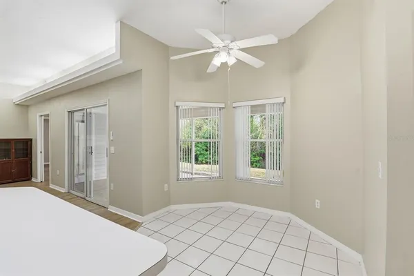 $2,600 | 1429 Northwest 98 Terrace, Gainesville, FL 32606