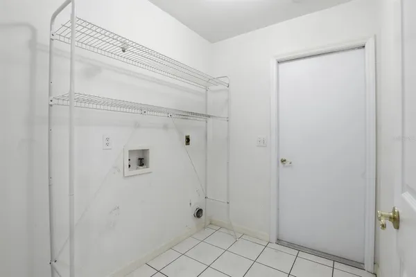 $2,600 | 1429 Northwest 98 Terrace, Gainesville, FL 32606