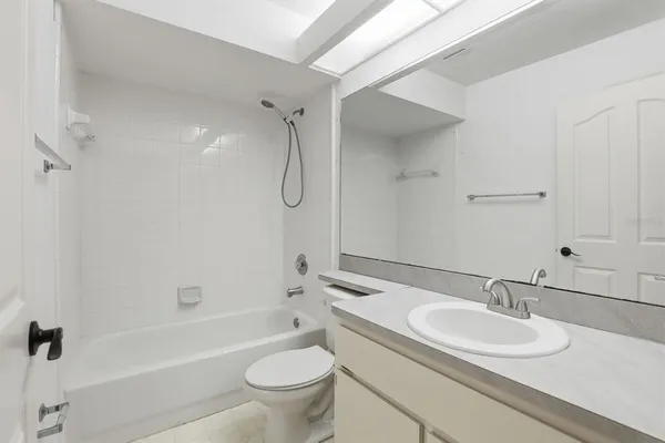 $2,600 | 1429 Northwest 98 Terrace, Gainesville, FL 32606