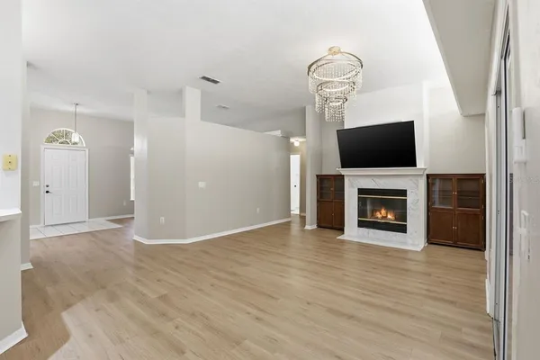 $2,600 | 1429 Northwest 98 Terrace, Gainesville, FL 32606