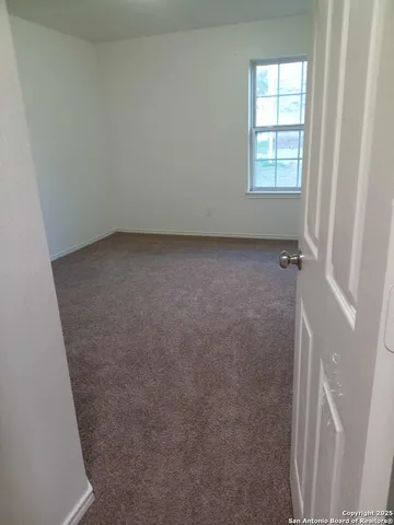 $2,100 | 14000 Massena Park, Live Oak, TX 78233