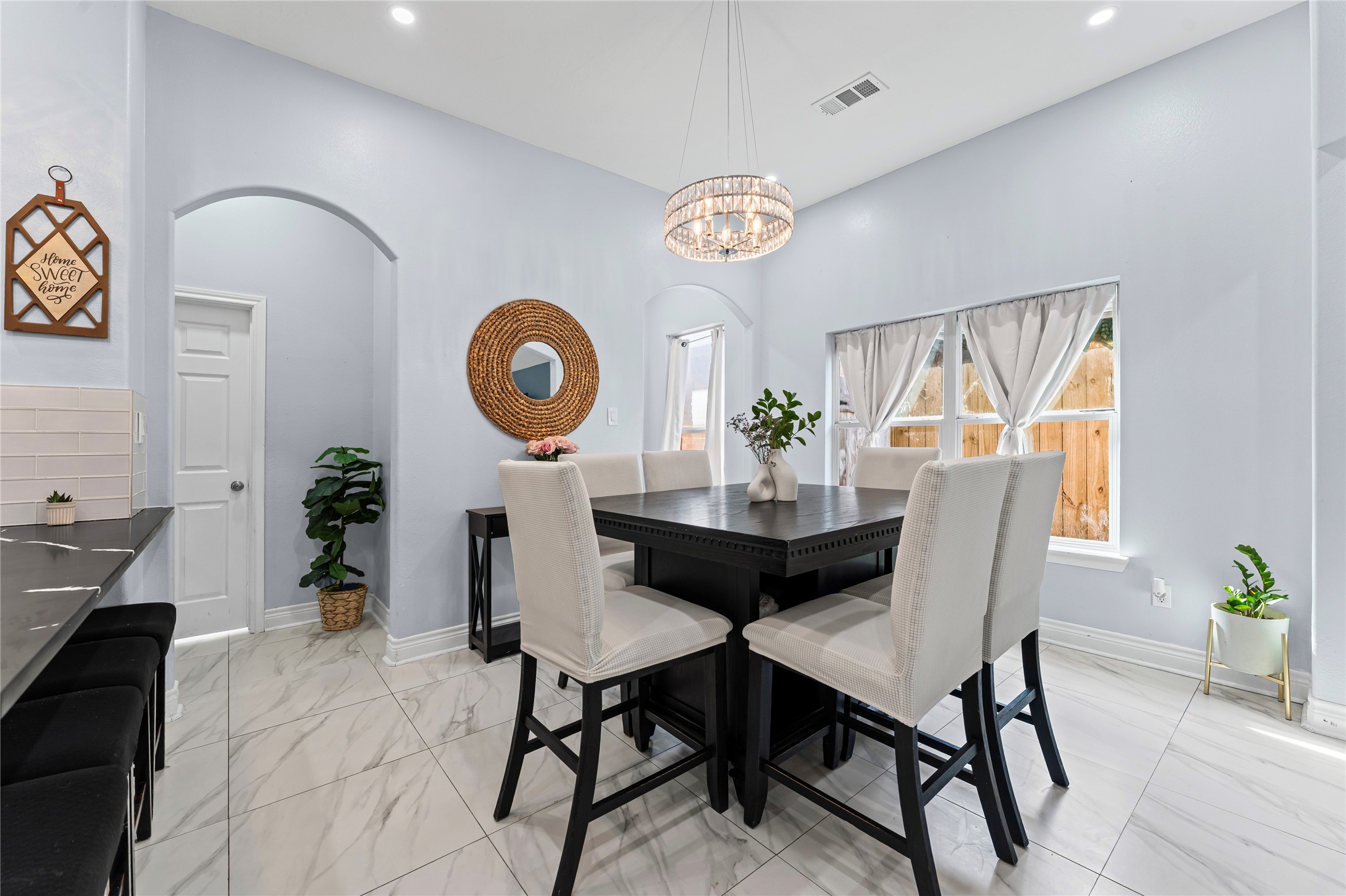 822 Green Pines Forest Houston, TX 77067 - Photo 7 of 18 a view of a dining room and kitchen