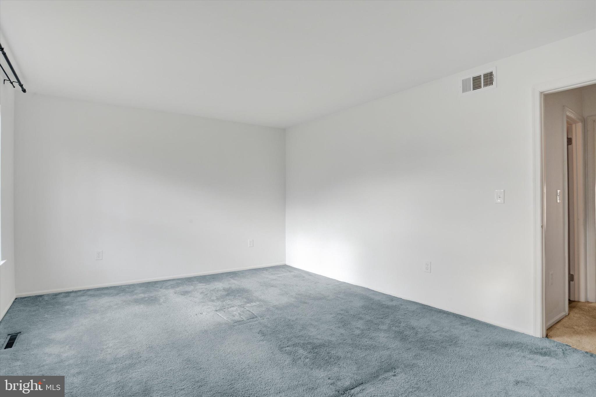 5422 Pond Road Harrisburg, PA 17111 - Photo 22 of 28