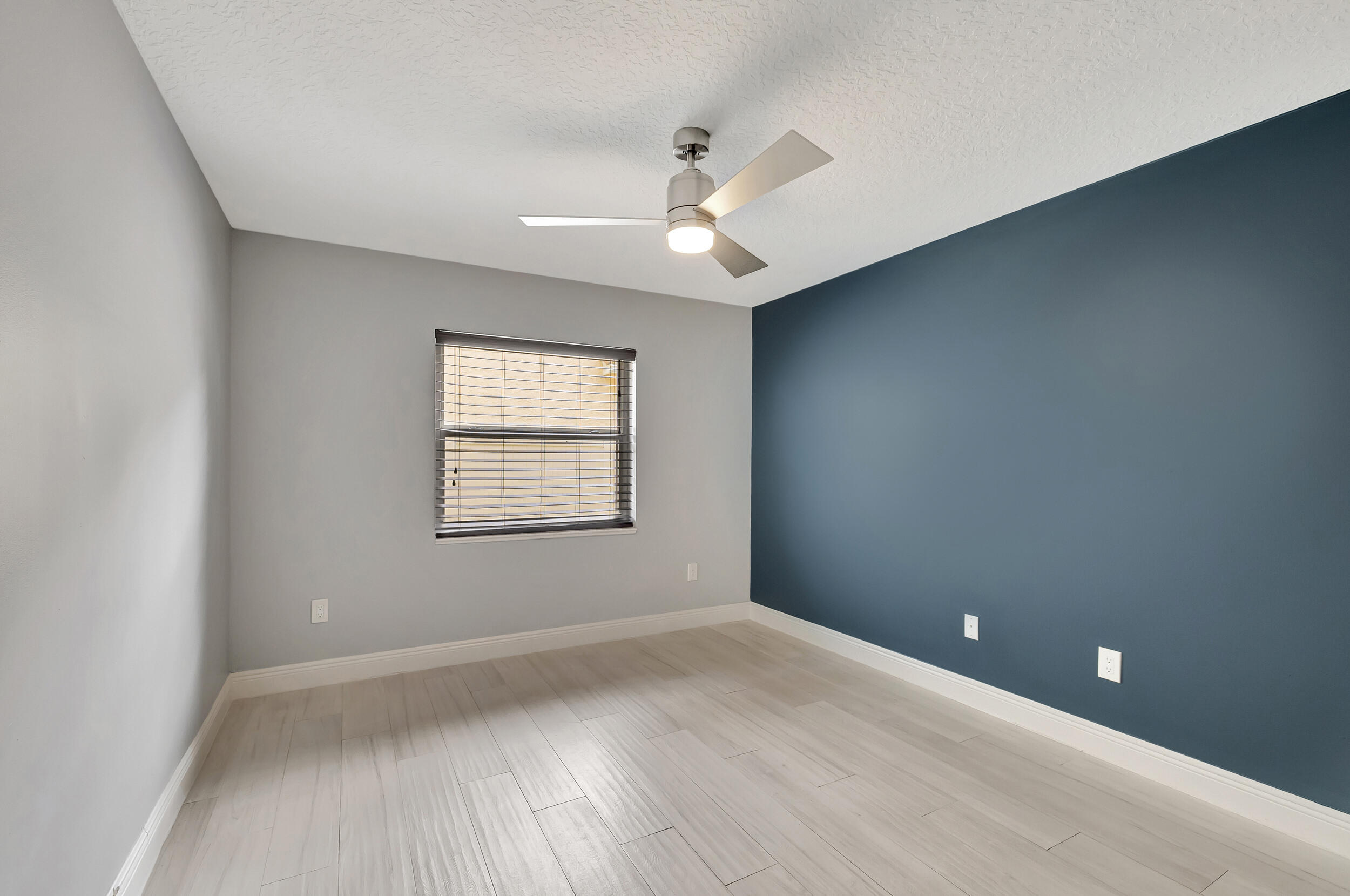 9567 Lake Serena Drive Boca Raton, FL 33496 - Photo 35 of 51 27_3w7a4988