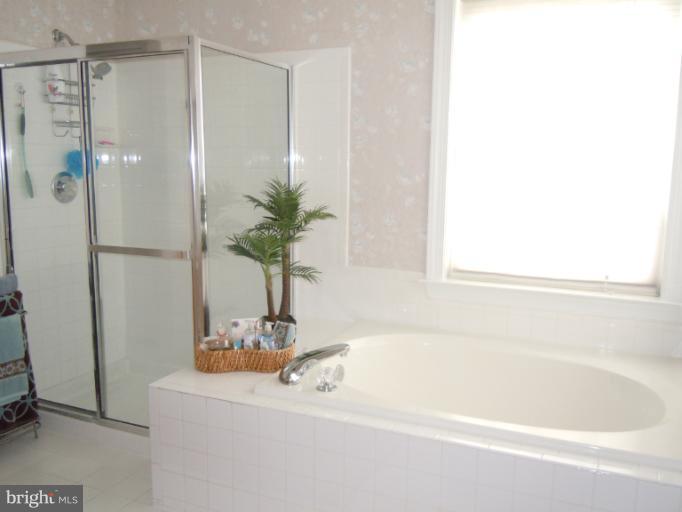 5064 Jericho Road Columbia, MD 21044 - Photo 14 of 29 Bath (Master)