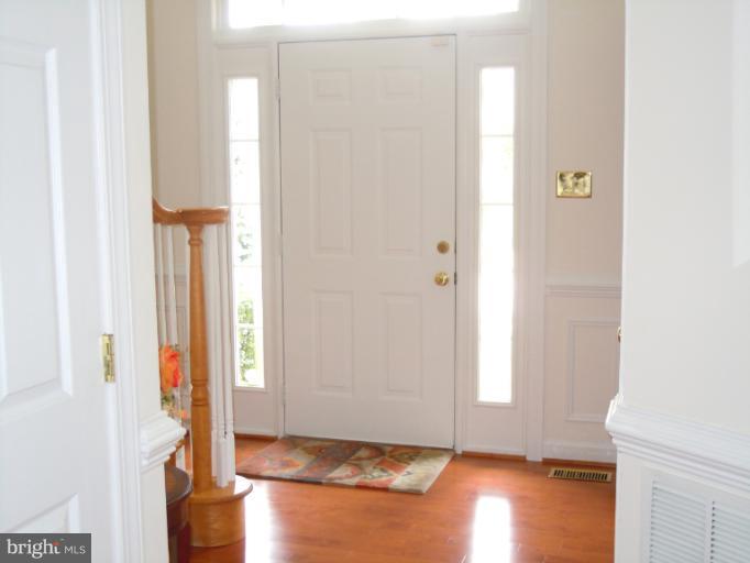 5064 Jericho Road Columbia, MD 21044 - Photo 22 of 29 Interior (General)