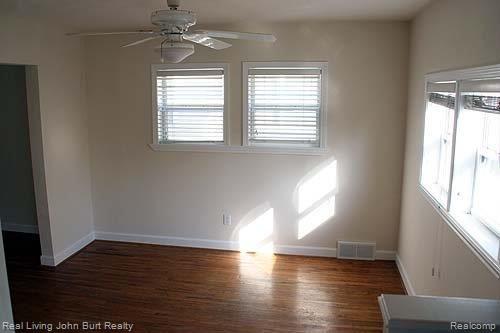 1520 Ruffner Avenue Birmingham, MI 48009 - Photo 8 of 10 Ruffner - 018