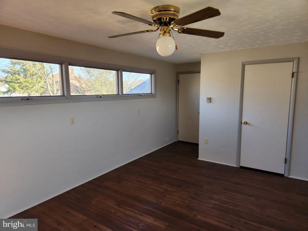 5138 Grandview Road Hanover, PA 17331 - Photo 15 of 37