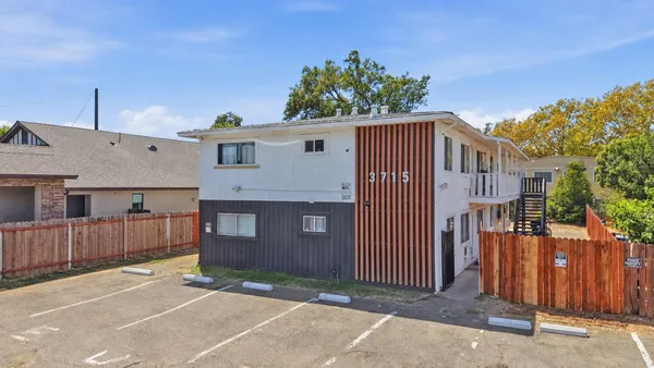 $850,000 | 3715 Norwood Avenue, Sacramento, CA 95838