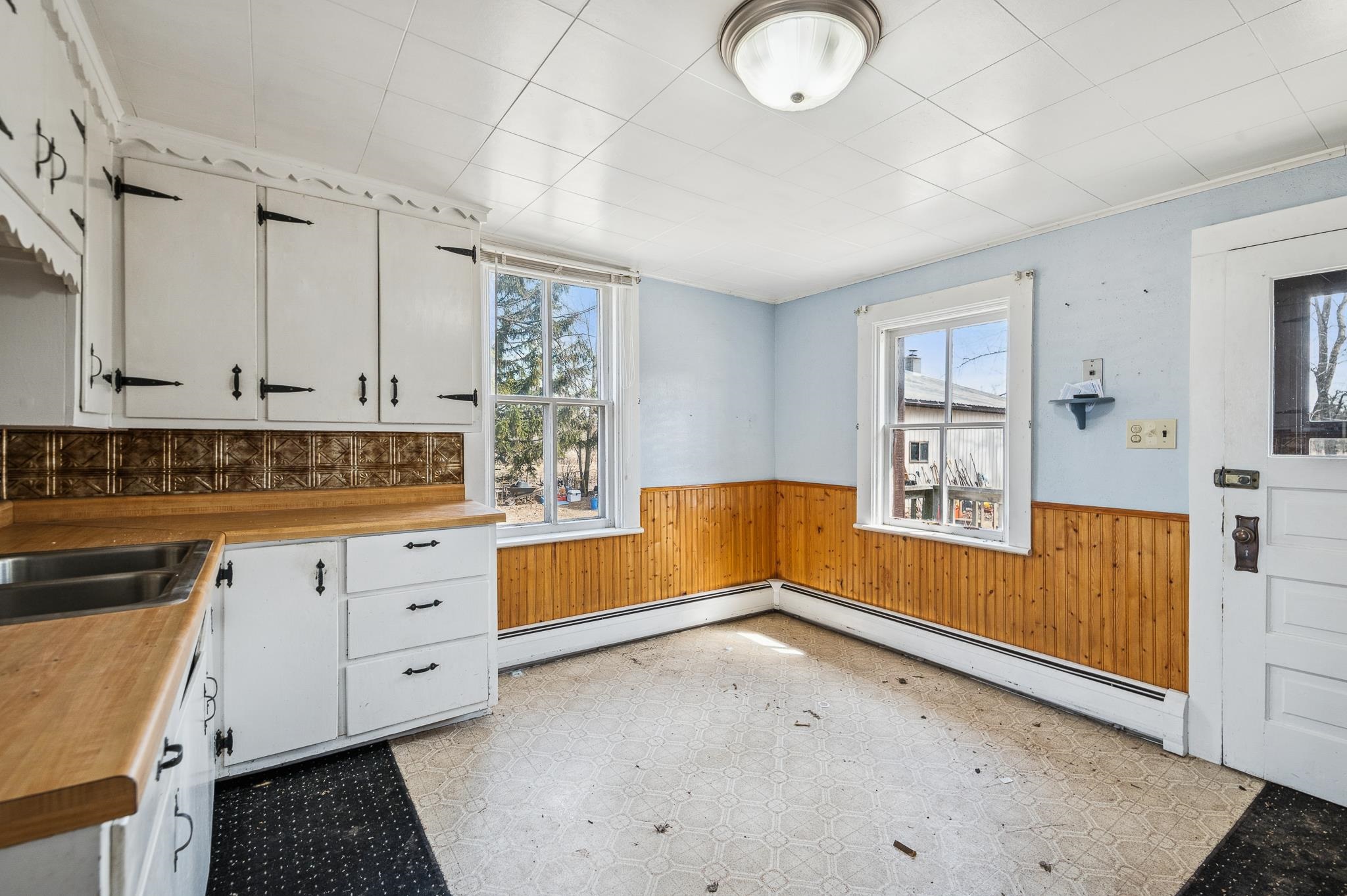 2141 Lane Road Green Bay, WI 54311 - Photo 10 of 30