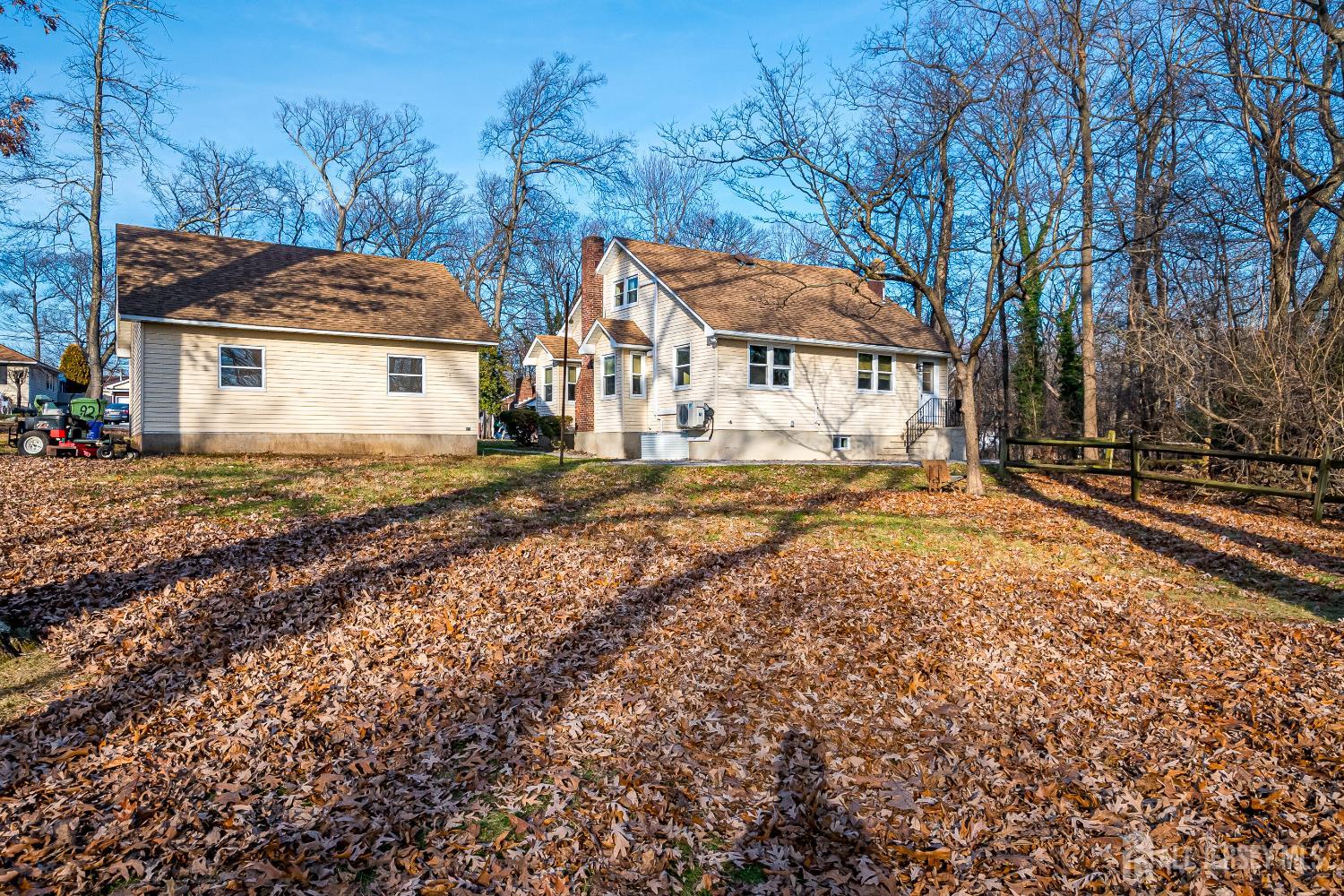 92 Coleman Street Edison, NJ 08817 - Photo 5 of 32 a view of a house with a yard