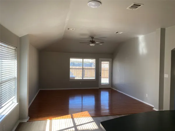 $309,500 | 18704 Dry Pond Drive, Pflugerville, TX 78660