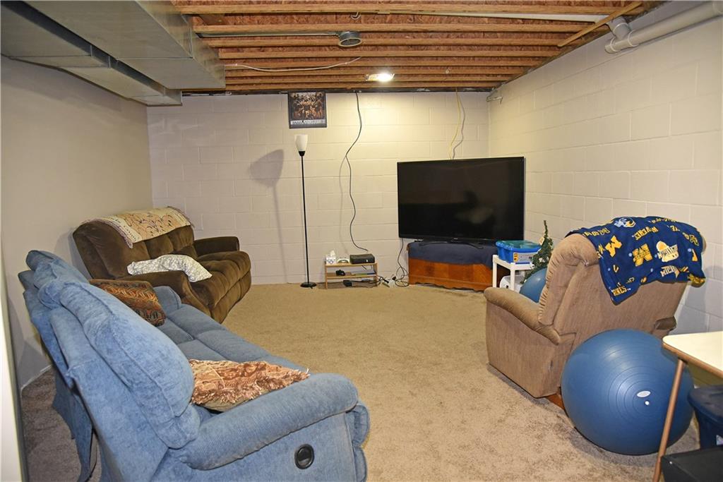 45 Gruber Road Greenville, PA 16125 - Photo 16 of 21 Gallery Image 16