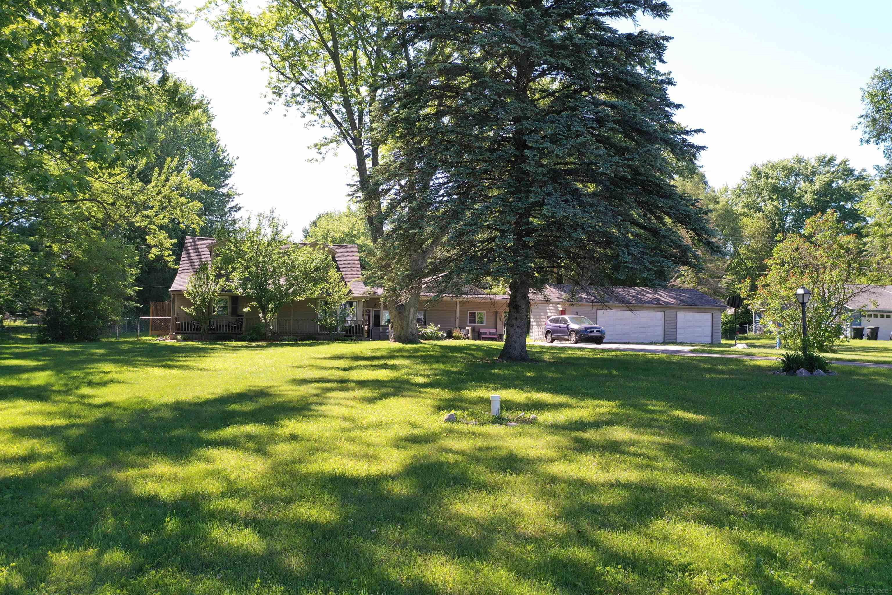 3531 State Road Fort Gratiot, MI 48059 - Photo 6 of 32