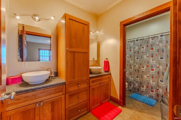 $530,000 | 5132 North 600 West, Wabash, IN 46992