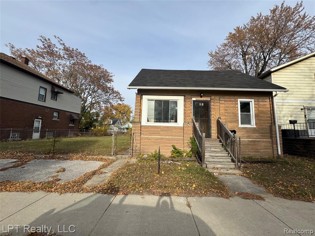 19 Forest Street River Rouge, MI 48218 - Photo 1 of 2 Gallery Image 1
