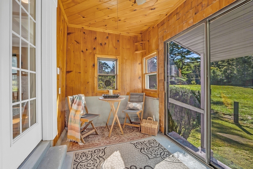 4287 South Athol Road Athol, MA 01331 - Photo 25 of 42 a dining room with wooden floor and windows