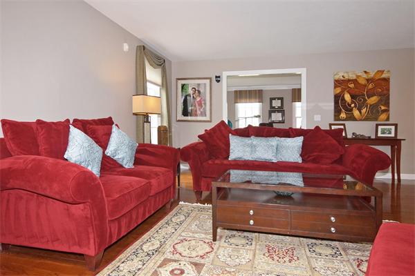 36 Little Pond Road Northborough, MA 01532 - Photo 8 of 30 Gallery Image 8