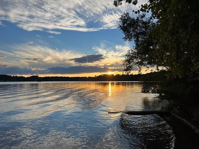 $2,500 | 9 Overbrook Road, Pembroke, MA 02359