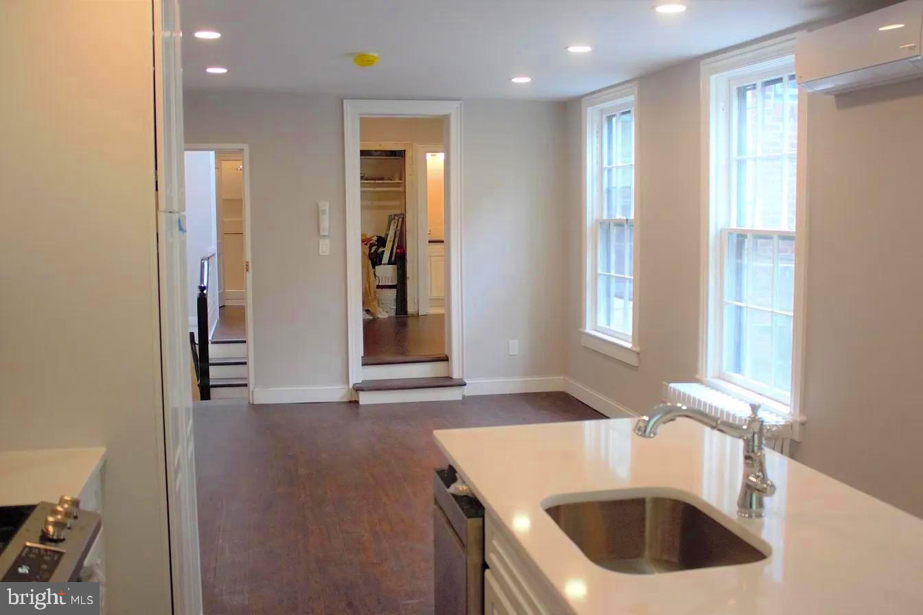 213 5th Street Southeast Washington, DC 20003 - Photo 6 of 9
