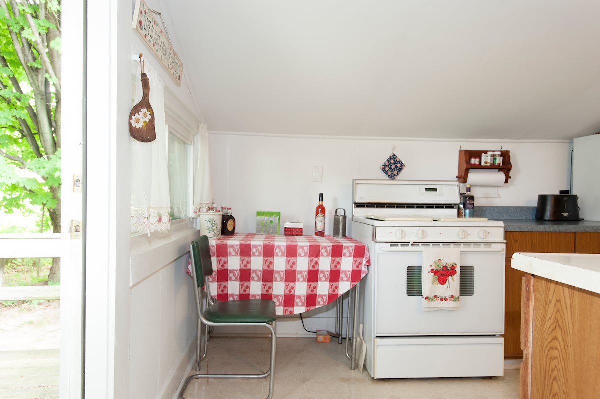 3077 Kroupa Road Traverse City, MI 49686 - Photo 55 of 61 1837873-57.JPG