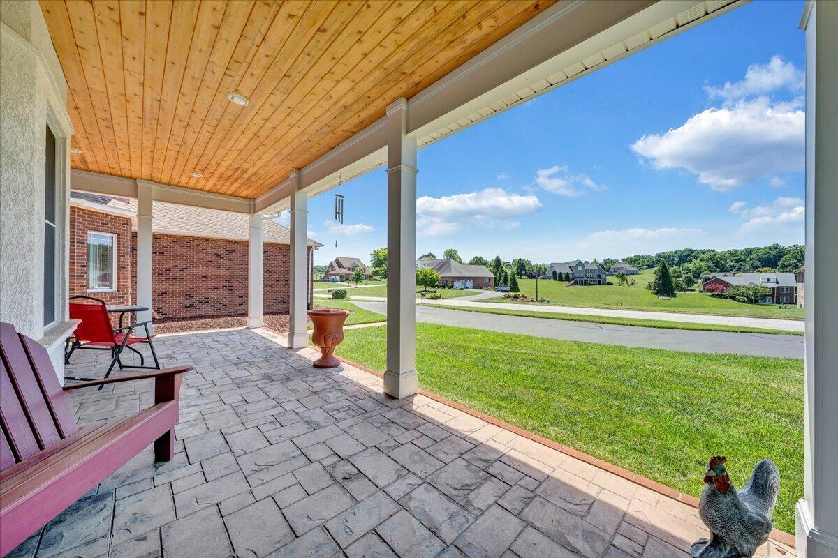 625 Frontier Way Fincastle, VA 24090 - Photo 5 of 105 007-MIB02920