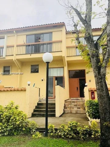 $3,600 | 7795 Grande Street, Sunrise, FL 33351