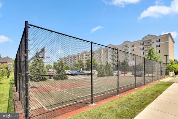 a view of balcony with floor