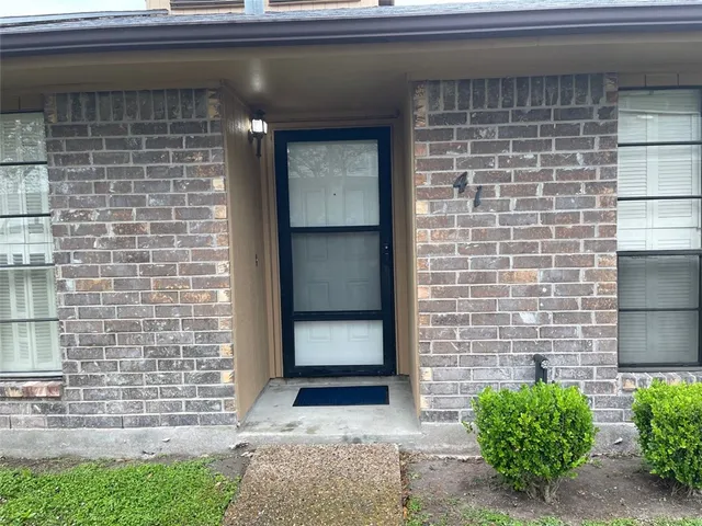 $1,400 | 13656 Teague Lane, Unit 41, Corpus Christi, TX 78410