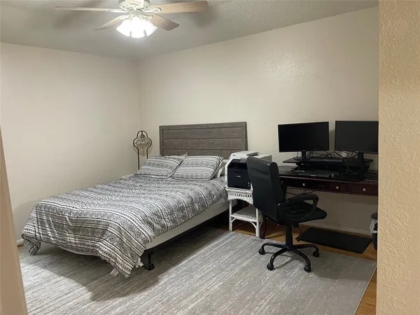 $1,400 | 13656 Teague Lane, Unit 41, Corpus Christi, TX 78410