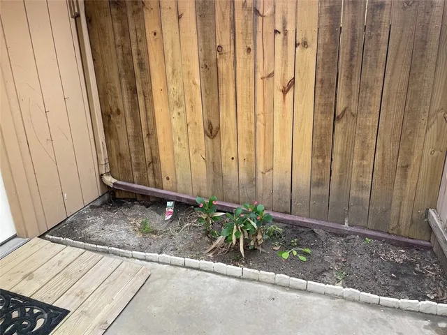 $1,400 | 13656 Teague Lane, Unit 41, Corpus Christi, TX 78410