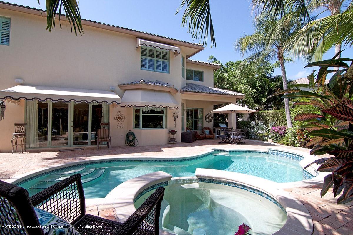 338 Southwest 16th Street Boca Raton, FL 33432 - Photo 29 of 31 a view of a house with swimming pool and sitting area