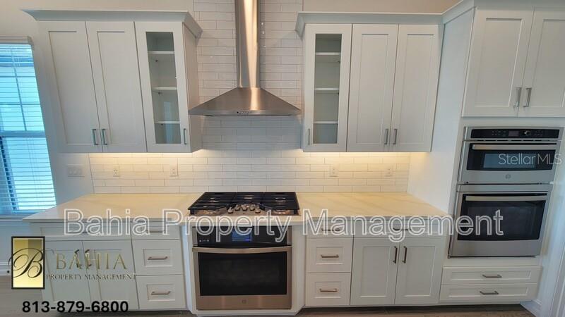 1074 Seagrape Drive Ruskin, FL 33570 - Photo 12 of 61