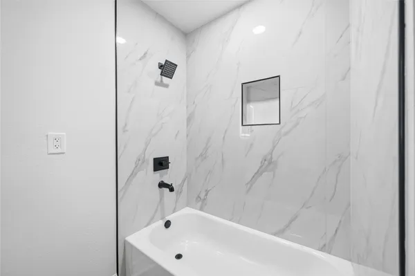 $1,750 | 8115 Betty Boop Street, Houston, TX 77028