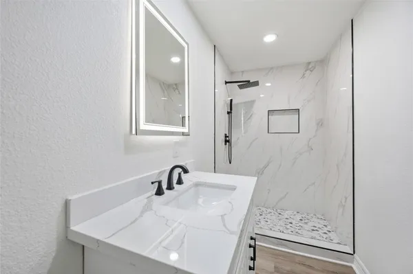 $1,750 | 8115 Betty Boop Street, Houston, TX 77028