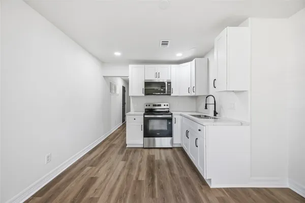 $1,750 | 8115 Betty Boop Street, Houston, TX 77028