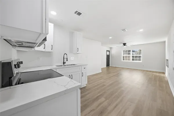 $1,750 | 8115 Betty Boop Street, Houston, TX 77028