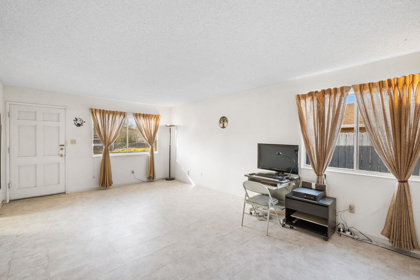 26 Seaview Drive Bay Point, CA 94565 - Photo 12 of 23