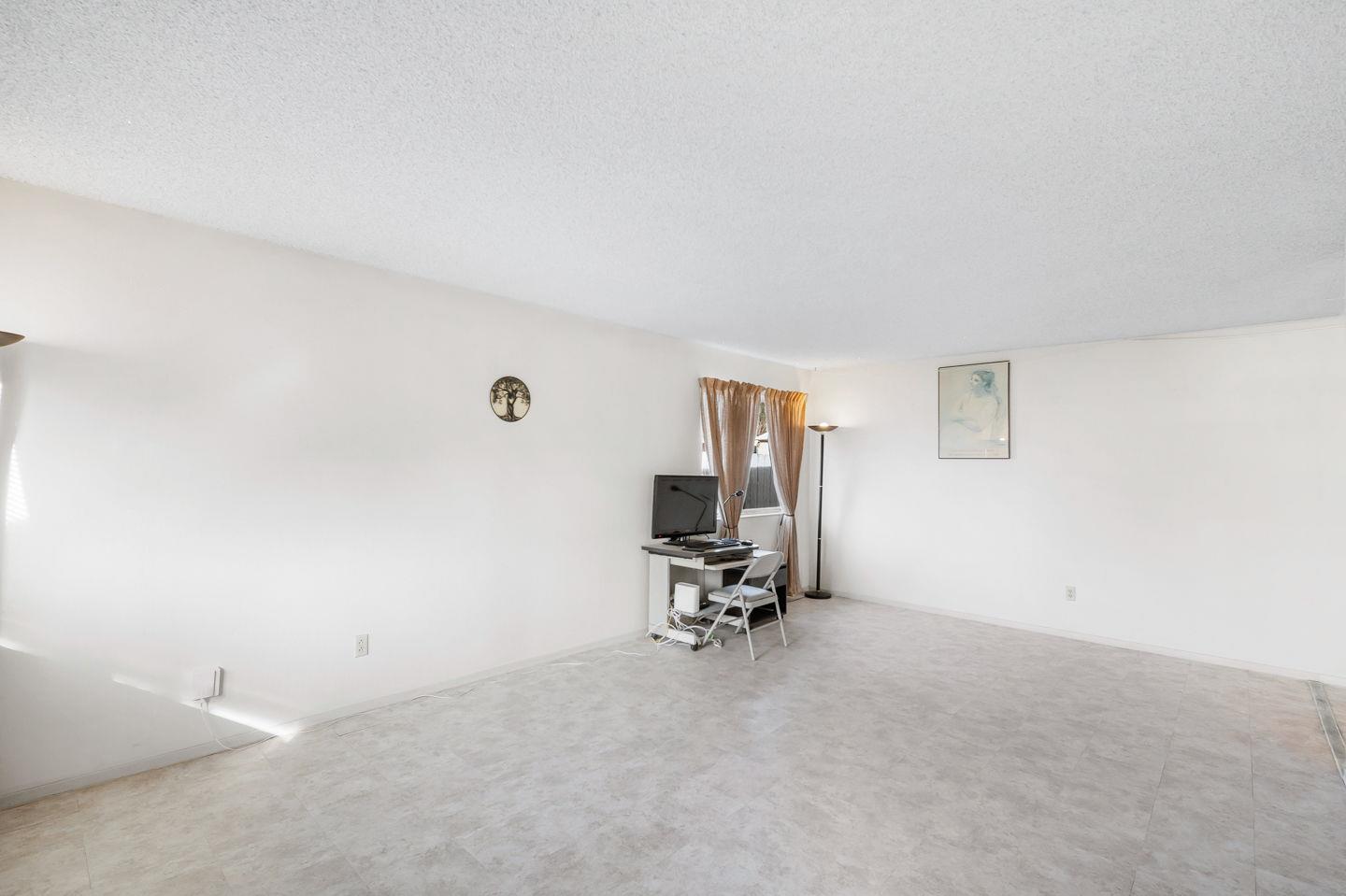 26 Seaview Drive Bay Point, CA 94565 - Photo 10 of 23