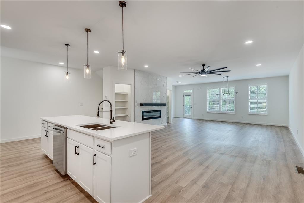 1072 Brookglynn Trace Decatur, GA 30032 - Photo 43 of 85