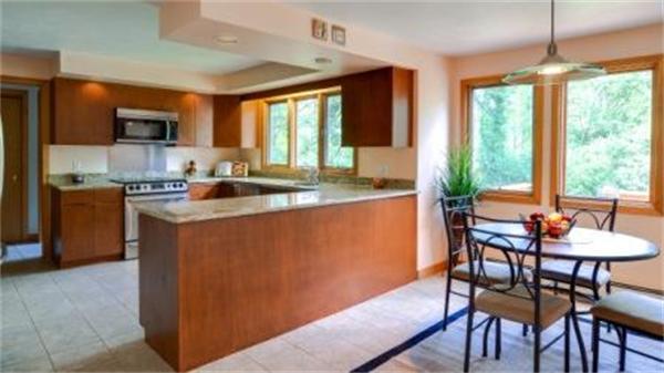 5 Grover Road Ashland, MA 01721 - Photo 6 of 13 Gallery Image 6