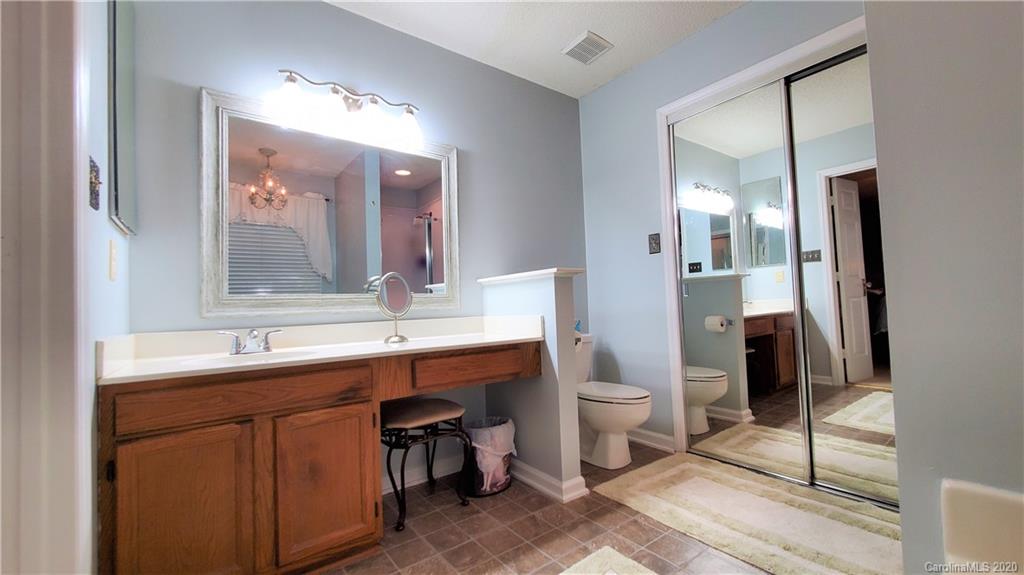 8270 Hunley Ridge Road Matthews, NC 28104 - Photo 16 of 36 Gallery Image 16