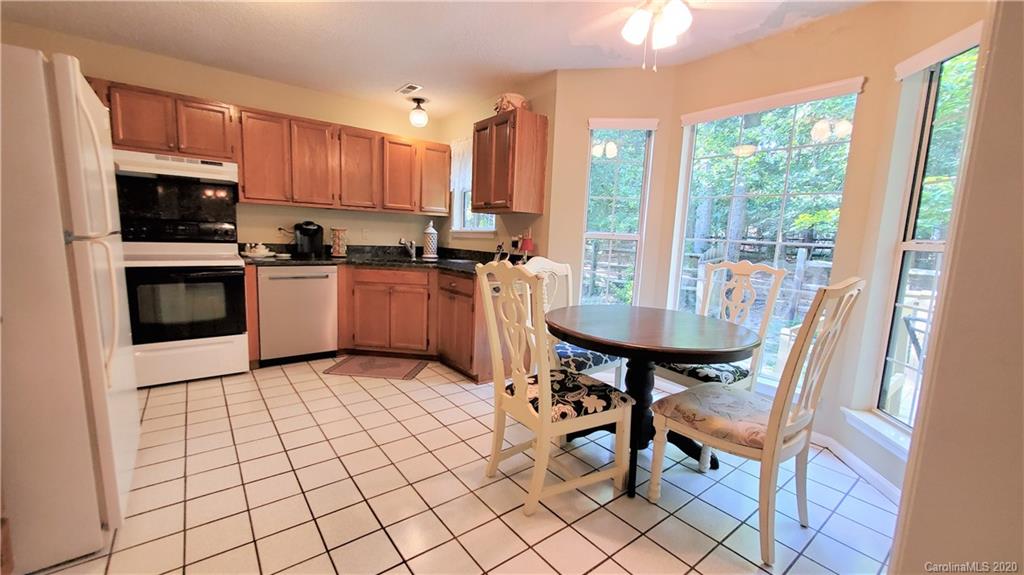 8270 Hunley Ridge Road Matthews, NC 28104 - Photo 21 of 36 Gallery Image 21