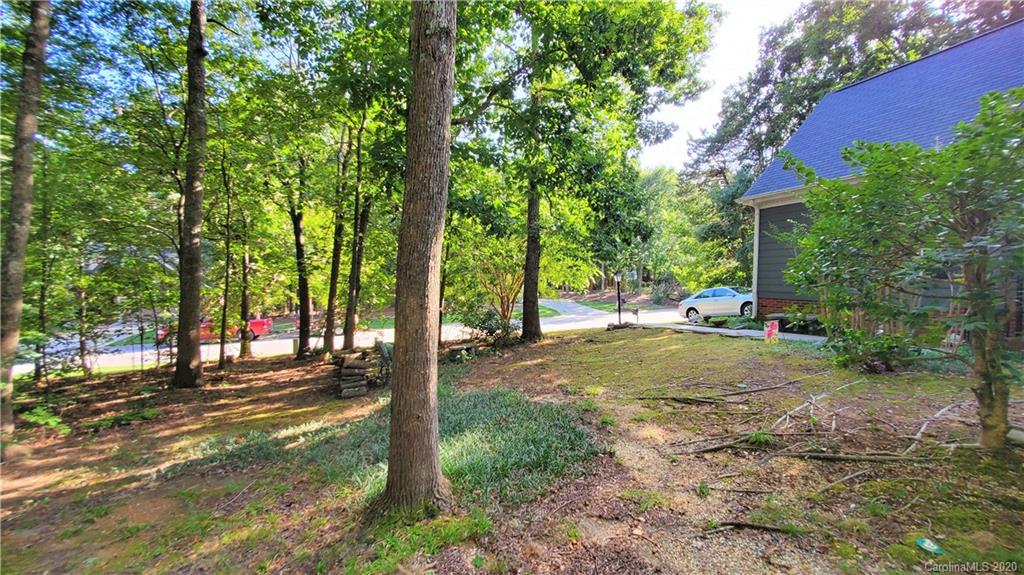 8270 Hunley Ridge Road Matthews, NC 28104 - Photo 6 of 36 Gallery Image 6
