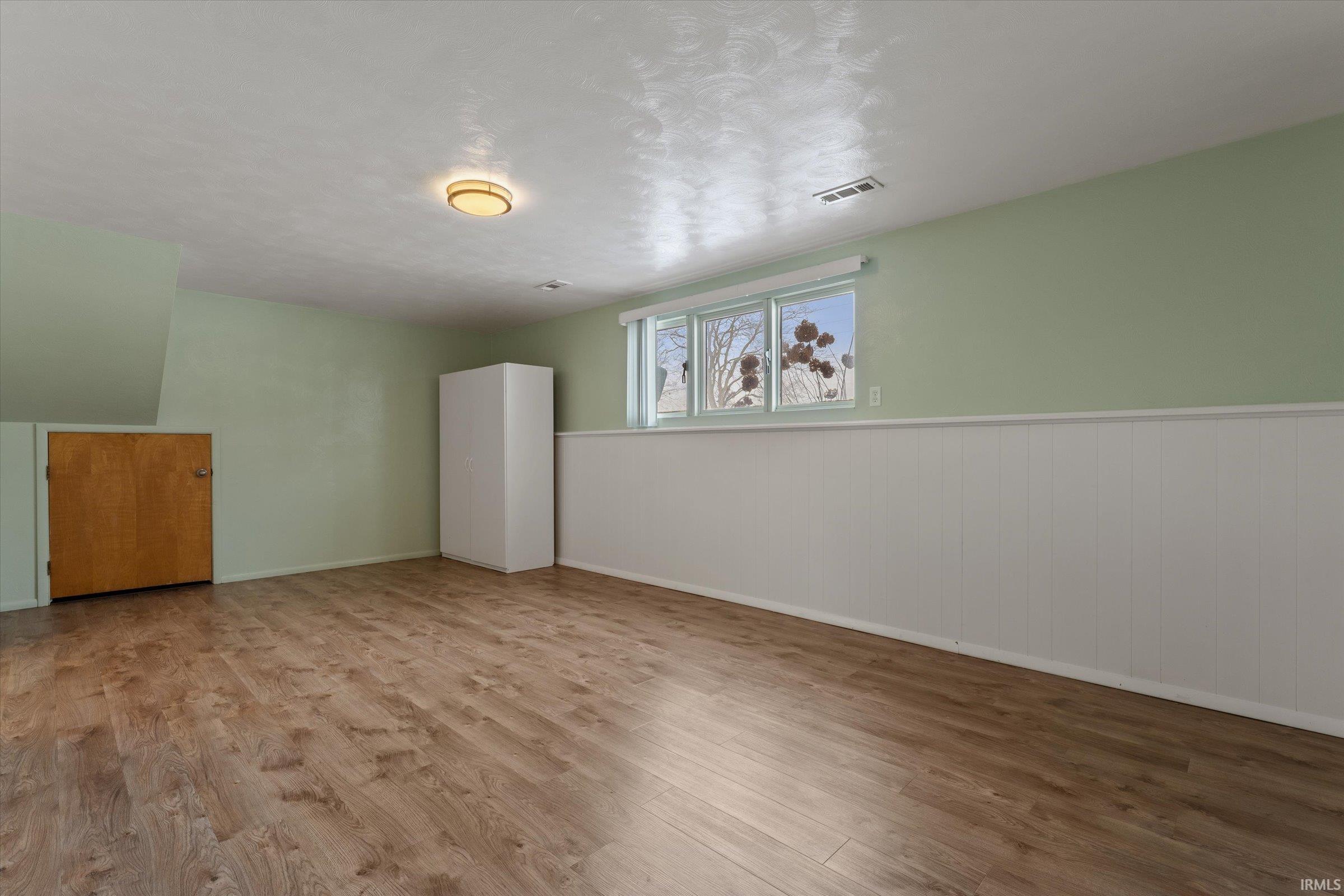 1715 Rerick Street South Bend, IN 46635 - Photo 24 of 36