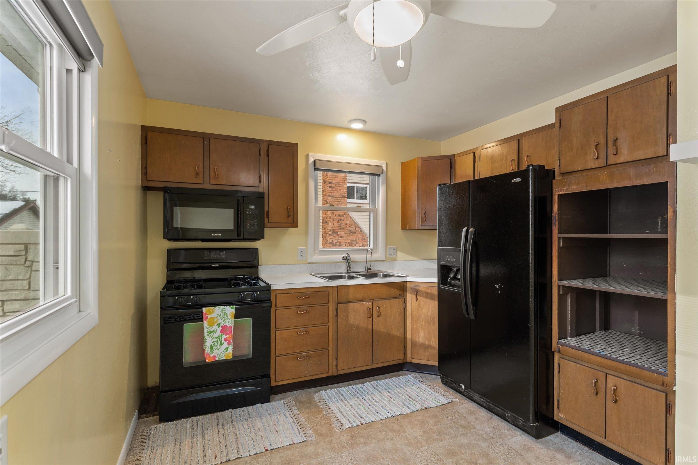 1715 Rerick Street South Bend, IN 46635 - Photo 10 of 36